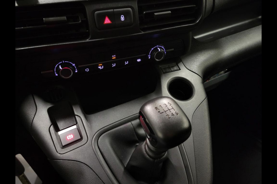 Peugeot Partner 1.2PureTech 111pk Benzine!