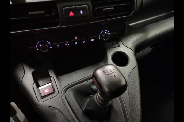 Peugeot Partner 1.2PureTech 111pk Benzine!