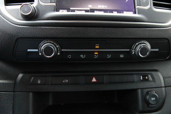 Opel Vivaro 2.0 Diesel 145PK L3 / Camera / App connect / 3 zits / Cruise