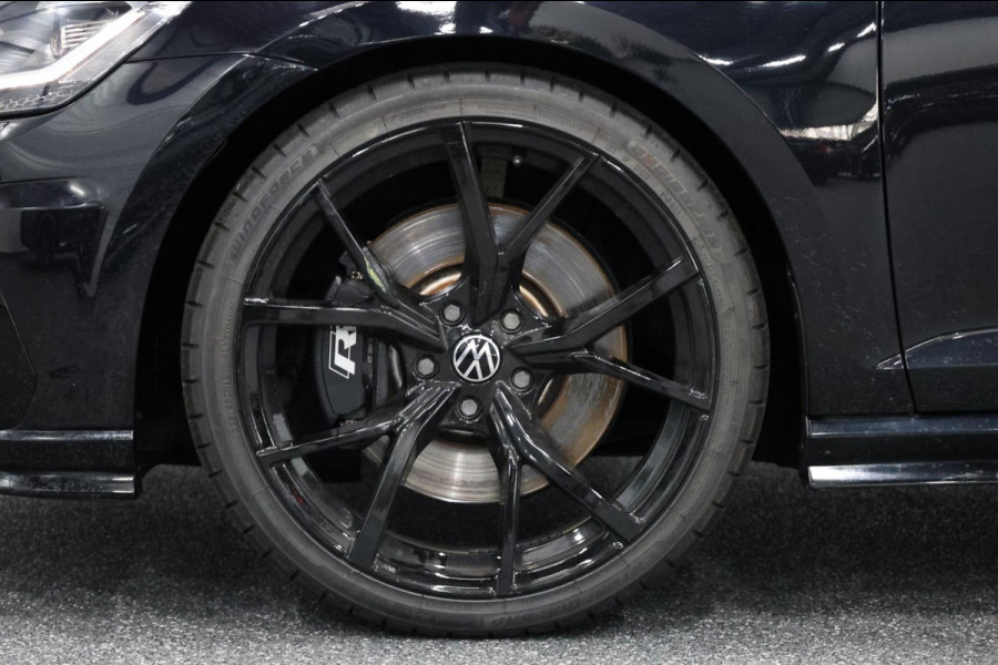 Volkswagen Golf 2.0 TSI 4Motion R 310PK AKRAPOVIC/LED/PANO/ALCANTARA+S.VERWARMING/DYNAUDIO/19"LMV/CAM/ACC/ECC/12 MDN GARANTIE!