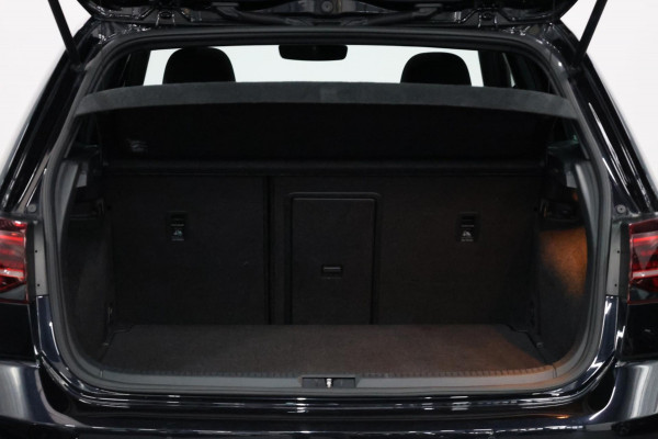 Volkswagen Golf 2.0 TSI 4Motion R 310PK AKRAPOVIC/LED/PANO/ALCANTARA+S.VERWARMING/DYNAUDIO/19"LMV/CAM/ACC/ECC/12 MDN GARANTIE!