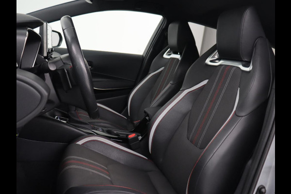 Toyota Corolla 2.0 Hybrid GR-Sport | Trekhaak | Stoelverwarming | Adaptive cruise | Carplay | Navigatie | Keyless | Sportstoelen | Full LED | Half leder | Climate control