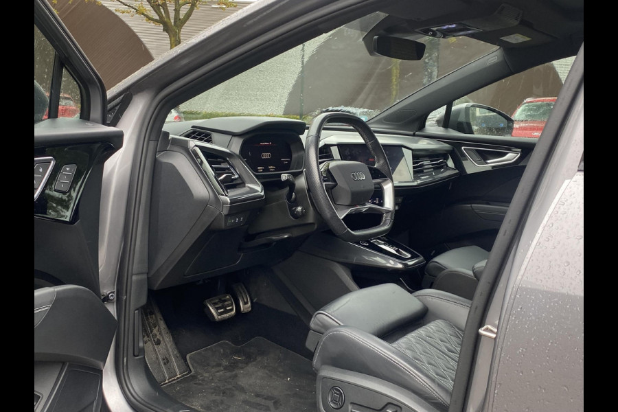 Audi Q4 Sportback e-tron 50 quattro S edition 77 kWh S-LINE IN -ENTERIEUR | PANO | ADD.CRUISE | CAMERA | ELEC STOELEN MET GEHEUGEN | RIJKLAAR GELEVERD Audi Q4 Sportback e-tron 50 quattro S edition 77 kWh S-LINE IN -ENTERIEUR | PANO | ADD.CRUISE | CAMERA | ELEC STOELEN MET GEHEUGEN | RIJKLAAR GELEVERD