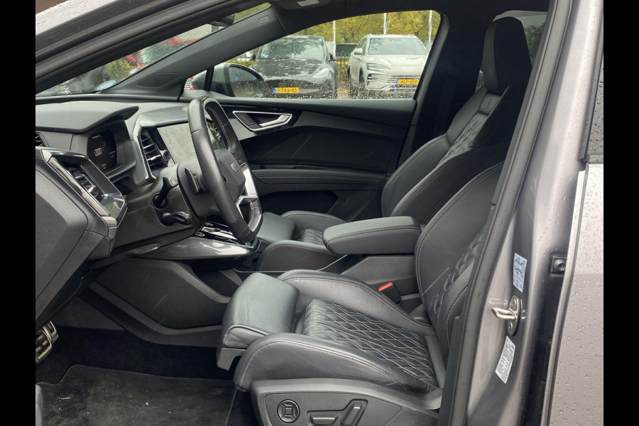 Audi Q4 Sportback e-tron 50 quattro S edition 77 kWh S-LINE IN -ENTERIEUR | PANO | ADD.CRUISE | CAMERA | ELEC STOELEN MET GEHEUGEN | RIJKLAAR GELEVERD Audi Q4 Sportback e-tron 50 quattro S edition 77 kWh S-LINE IN -ENTERIEUR | PANO | ADD.CRUISE | CAMERA | ELEC STOELEN MET GEHEUGEN | RIJKLAAR GELEVERD