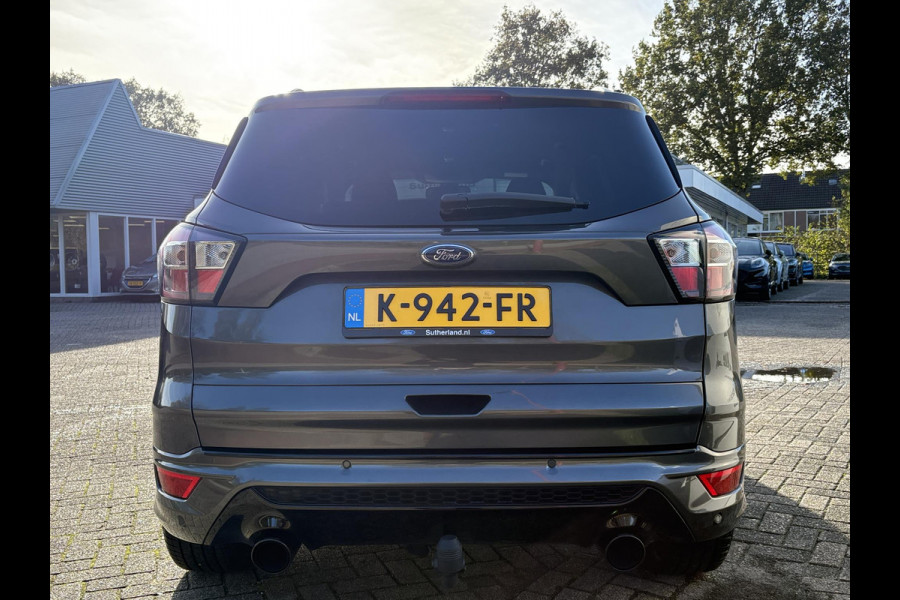 Ford Kuga 1.5 EcoBoost ST-Line 150pk | Trekhaak | Winter Pack | Parkeersensoren | 2000kg Trekgewicht! | Dealer Onderhouden |
