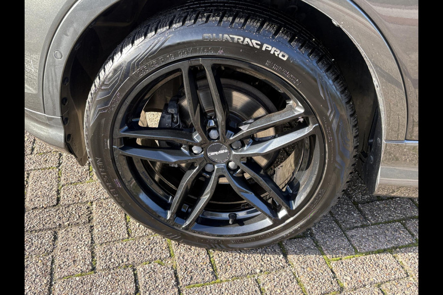 Ford Kuga 1.5 EcoBoost ST-Line 150pk | Trekhaak | Winter Pack | Parkeersensoren | 2000kg Trekgewicht! | Dealer Onderhouden |