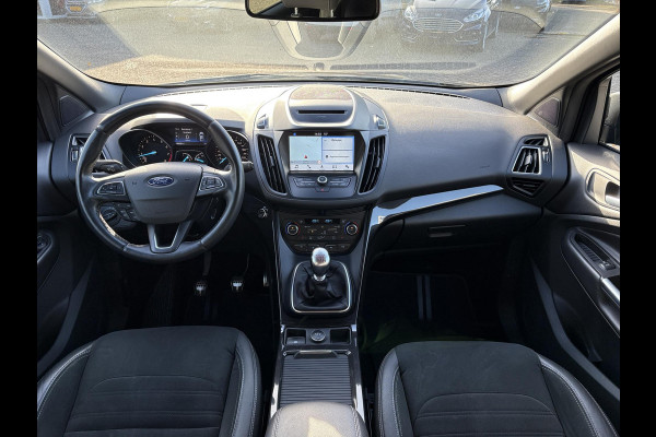 Ford Kuga 1.5 EcoBoost ST-Line 150pk | Trekhaak | Winter Pack | Parkeersensoren | 2000kg Trekgewicht! | Dealer Onderhouden |