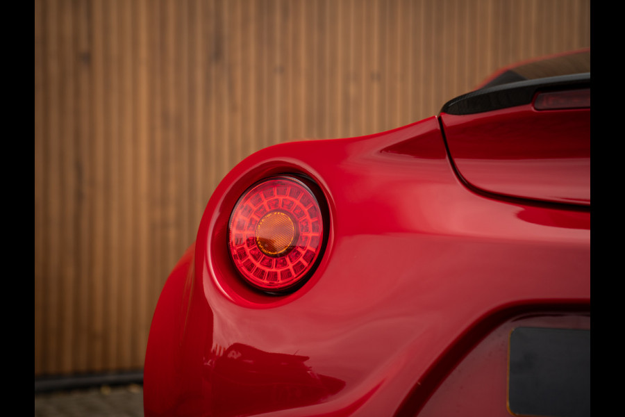 Alfa Romeo 4C 1750TBI TCT Edizione Speciale | nr. 062/100 | Akrapovic | Front PPF | Subliem!