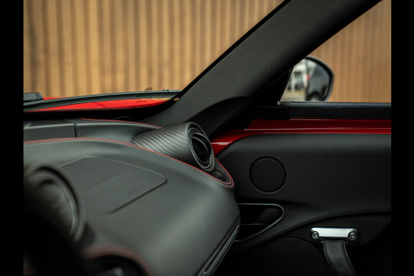 Alfa Romeo 4C 1750TBI TCT Edizione Speciale | nr. 062/100 | Akrapovic | Front PPF | Subliem!