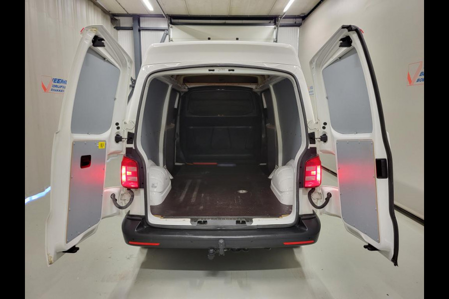 Volkswagen Transporter 2.0TDI 150pk L2/H2 Automaat Trekhaak Euro 6!