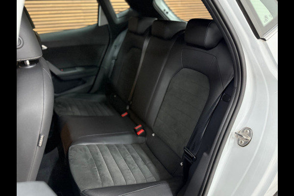 Seat Ibiza 1.0 TSI Excellence Automaat | Half Leer/Alcantara | Keyless | LED | Cruise Control | Climate Control