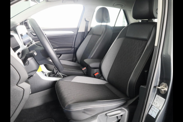 Volkswagen T-Roc 1.0 TSI Life Edition GOAL 115 PK | Private lease vanaf € 519,- pm | Navigatie | automatische Airco | Parkeer assistent |