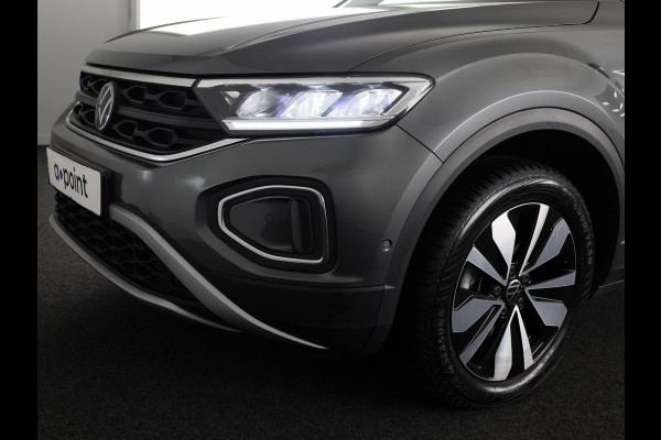 Volkswagen T-Roc 1.0 TSI Life Edition GOAL 115 PK | Private lease vanaf € 519,- pm | Navigatie | automatische Airco | Parkeer assistent |