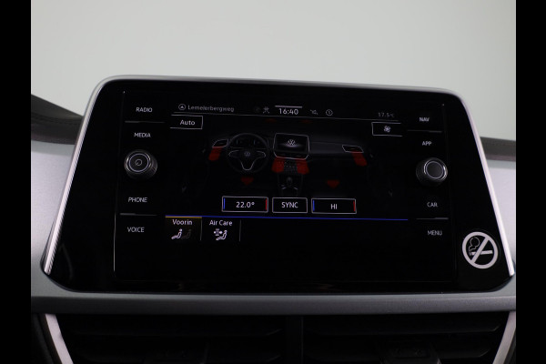 Volkswagen T-Roc 1.0 TSI Life Edition GOAL 115 PK | Private lease vanaf € 519,- pm | Navigatie | automatische Airco | Parkeer assistent |