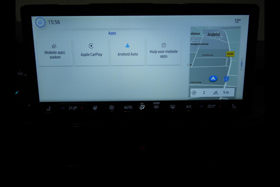 Ford FOCUS Wagon 1.0 EcoBoost Hybrid ST Line NAVI/CAMERA/CLIMA/WINTERPACK/17"LMV! Ford FOCUS Wagon 1.0 EcoBoost Hybrid ST Line NAVI/CAMERA/CLIMA/WINTERPACK/17"LMV!