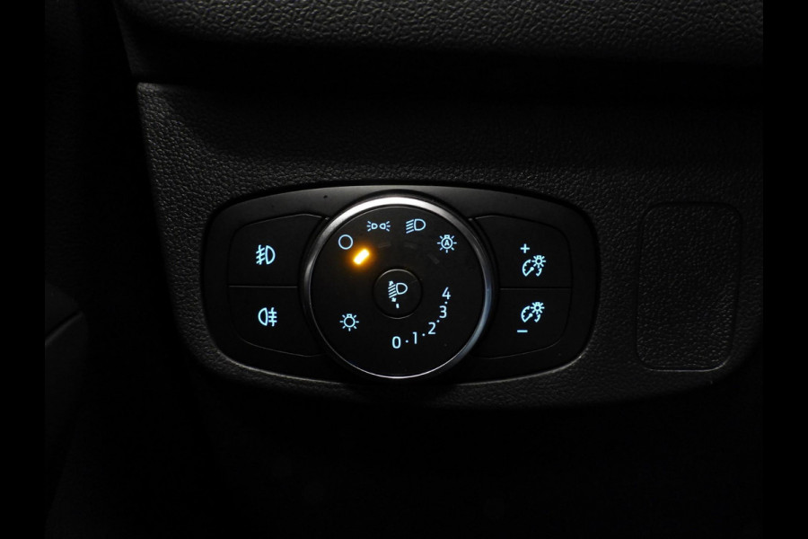 Ford FOCUS Wagon 1.0 EcoBoost Hybrid ST Line NAVI/CAMERA/CLIMA/WINTERPACK/17"LMV! Ford FOCUS Wagon 1.0 EcoBoost Hybrid ST Line NAVI/CAMERA/CLIMA/WINTERPACK/17"LMV!