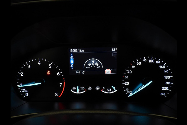 Ford FOCUS Wagon 1.0 EcoBoost Hybrid ST Line NAVI/CAMERA/CLIMA/WINTERPACK/17"LMV! Ford FOCUS Wagon 1.0 EcoBoost Hybrid ST Line NAVI/CAMERA/CLIMA/WINTERPACK/17"LMV!