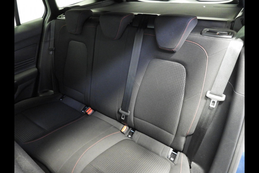 Ford FOCUS Wagon 1.0 EcoBoost Hybrid ST Line NAVI/CAMERA/CLIMA/WINTERPACK/17"LMV! Ford FOCUS Wagon 1.0 EcoBoost Hybrid ST Line NAVI/CAMERA/CLIMA/WINTERPACK/17"LMV!