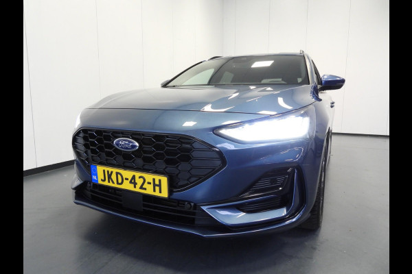 Ford FOCUS Wagon 1.0 EcoBoost Hybrid ST Line NAVI/CAMERA/CLIMA/WINTERPACK/17"LMV! Ford FOCUS Wagon 1.0 EcoBoost Hybrid ST Line NAVI/CAMERA/CLIMA/WINTERPACK/17"LMV!