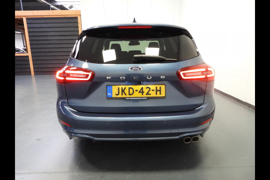 Ford FOCUS Wagon 1.0 EcoBoost Hybrid ST Line NAVI/CAMERA/CLIMA/WINTERPACK/17"LMV! Ford FOCUS Wagon 1.0 EcoBoost Hybrid ST Line NAVI/CAMERA/CLIMA/WINTERPACK/17"LMV!
