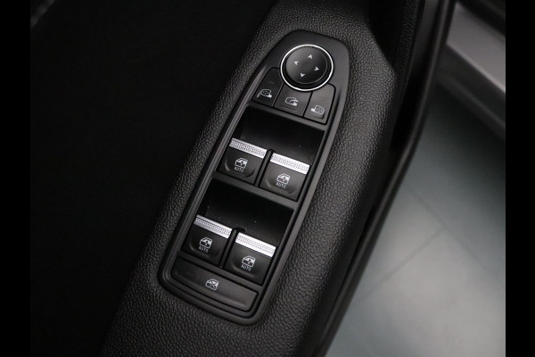 Renault Captur TCe 90pk techno Camera | Cruise | Climate | Navi | Parkeersens. v+a Renault Captur TCe 90pk techno Camera | Cruise | Climate | Navi | Parkeersens. v+a