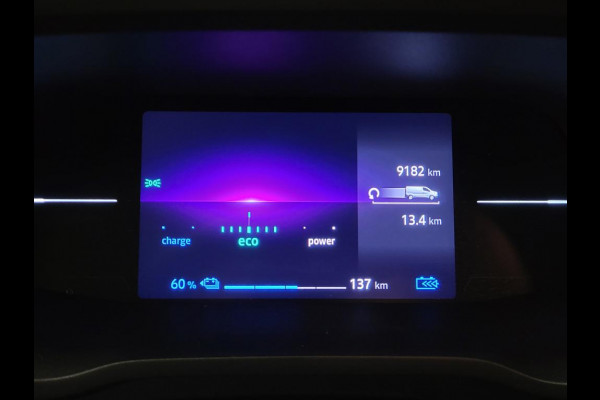 Renault Trafic E-Tech 52kWh L2/H1 Dubbele Cabine Elektrisch!