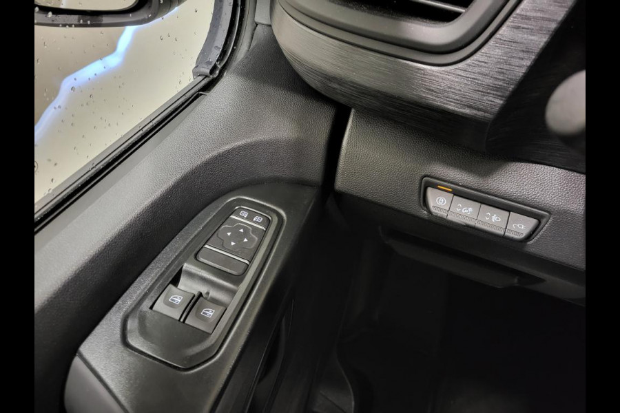 Renault Trafic E-Tech 52kWh L2/H1 Dubbele Cabine Elektrisch!