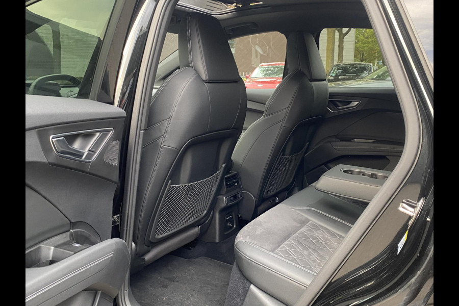 Audi Q4 Sportback e-tron 50 quattro 77 kWh S LINE in- exterieur | HEAD UP DISPLAY | ELECTR. STOELEN+GEHEUGEN | PANORAMADAK RIJKLAARPRIJS INCL. 12MND BOVAG | DEALER ONDERHOUDEN Audi Q4 Sportback e-tron 50 quattro 77 kWh S LINE in- exterieur | HEAD UP DISPLAY | ELECTR. STOELEN+GEHEUGEN | PANORAMADAK RIJKLAARPRIJS INCL. 12MND BOVAG | DEALER ONDERHOUDEN