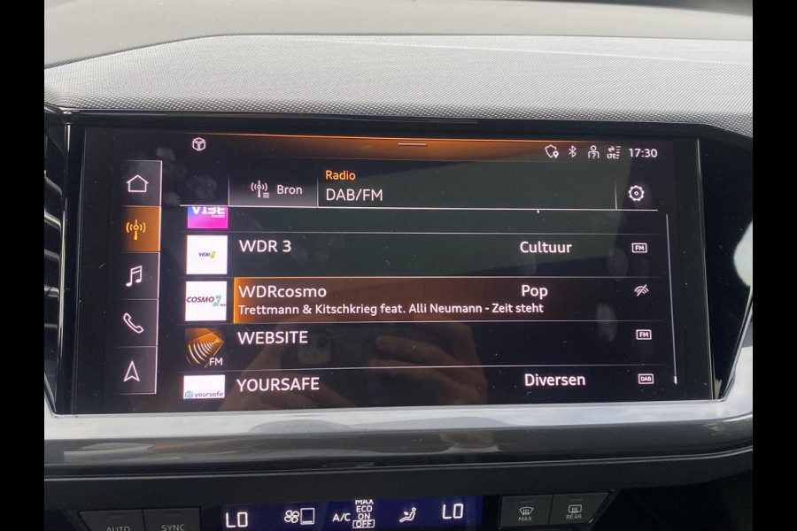 Audi Q4 Sportback e-tron 50 quattro 77 kWh S LINE in- exterieur | HEAD UP DISPLAY | ELECTR. STOELEN+GEHEUGEN | PANORAMADAK RIJKLAARPRIJS INCL. 12MND BOVAG | DEALER ONDERHOUDEN Audi Q4 Sportback e-tron 50 quattro 77 kWh S LINE in- exterieur | HEAD UP DISPLAY | ELECTR. STOELEN+GEHEUGEN | PANORAMADAK RIJKLAARPRIJS INCL. 12MND BOVAG | DEALER ONDERHOUDEN