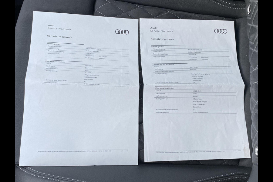 Audi Q4 Sportback e-tron 50 quattro 77 kWh S LINE in- exterieur | HEAD UP DISPLAY | ELECTR. STOELEN+GEHEUGEN | PANORAMADAK RIJKLAARPRIJS INCL. 12MND BOVAG | DEALER ONDERHOUDEN Audi Q4 Sportback e-tron 50 quattro 77 kWh S LINE in- exterieur | HEAD UP DISPLAY | ELECTR. STOELEN+GEHEUGEN | PANORAMADAK RIJKLAARPRIJS INCL. 12MND BOVAG | DEALER ONDERHOUDEN