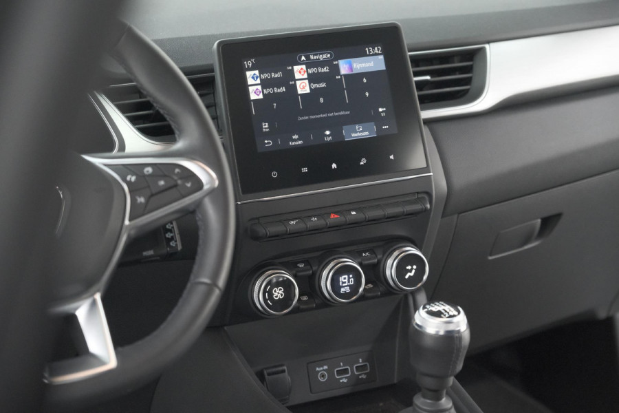 Renault Captur TCe 90 Intens | Trekhaak | Camera | Navigatie | Parkeersensoren | Apple Carplay