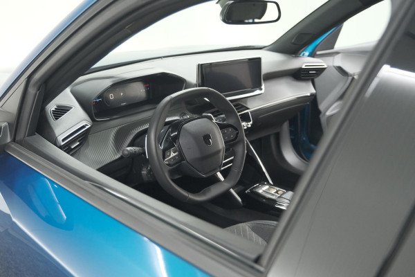 Peugeot 2008 Hybrid 136 e-DCS6 Allure | 360 Camera | Adaptieve Cruise Control | Dodehoekdetectie