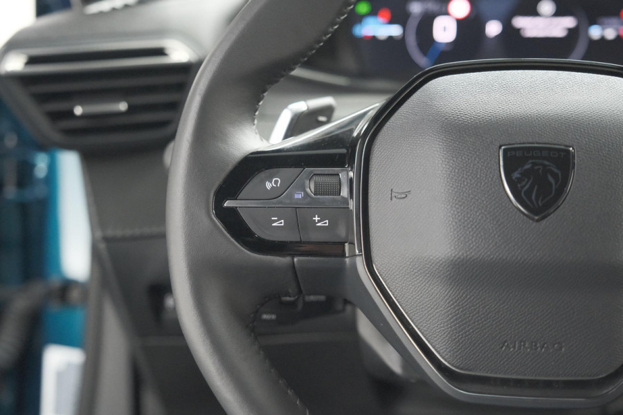 Peugeot 2008 Hybrid 136 e-DCS6 Allure | 360 Camera | Adaptieve Cruise Control | Dodehoekdetectie