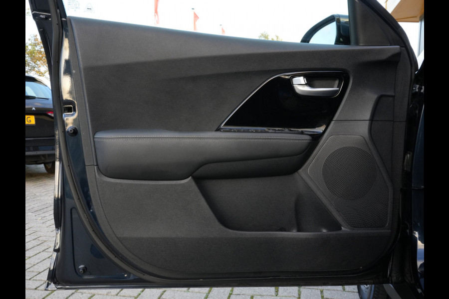 Kia Niro 1.6 GDi Hybrid DynamicLine | Navigatie | DAB | Climate Control | Trekhaak