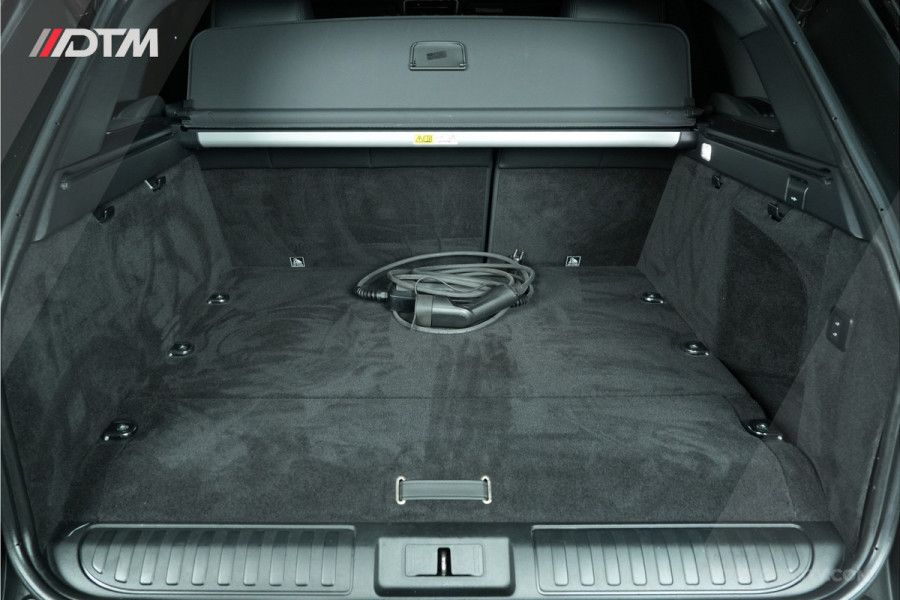 Land Rover Range Rover Sport P400e HSE | Panoramadak | Meridian | LED Matrix | Stoelverwarming |