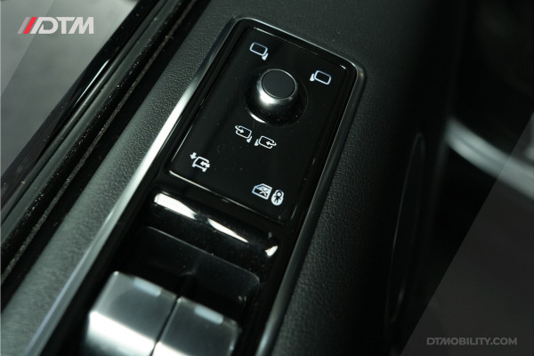 Land Rover Range Rover Sport P400e HSE | Panoramadak | Meridian | LED Matrix | Stoelverwarming |