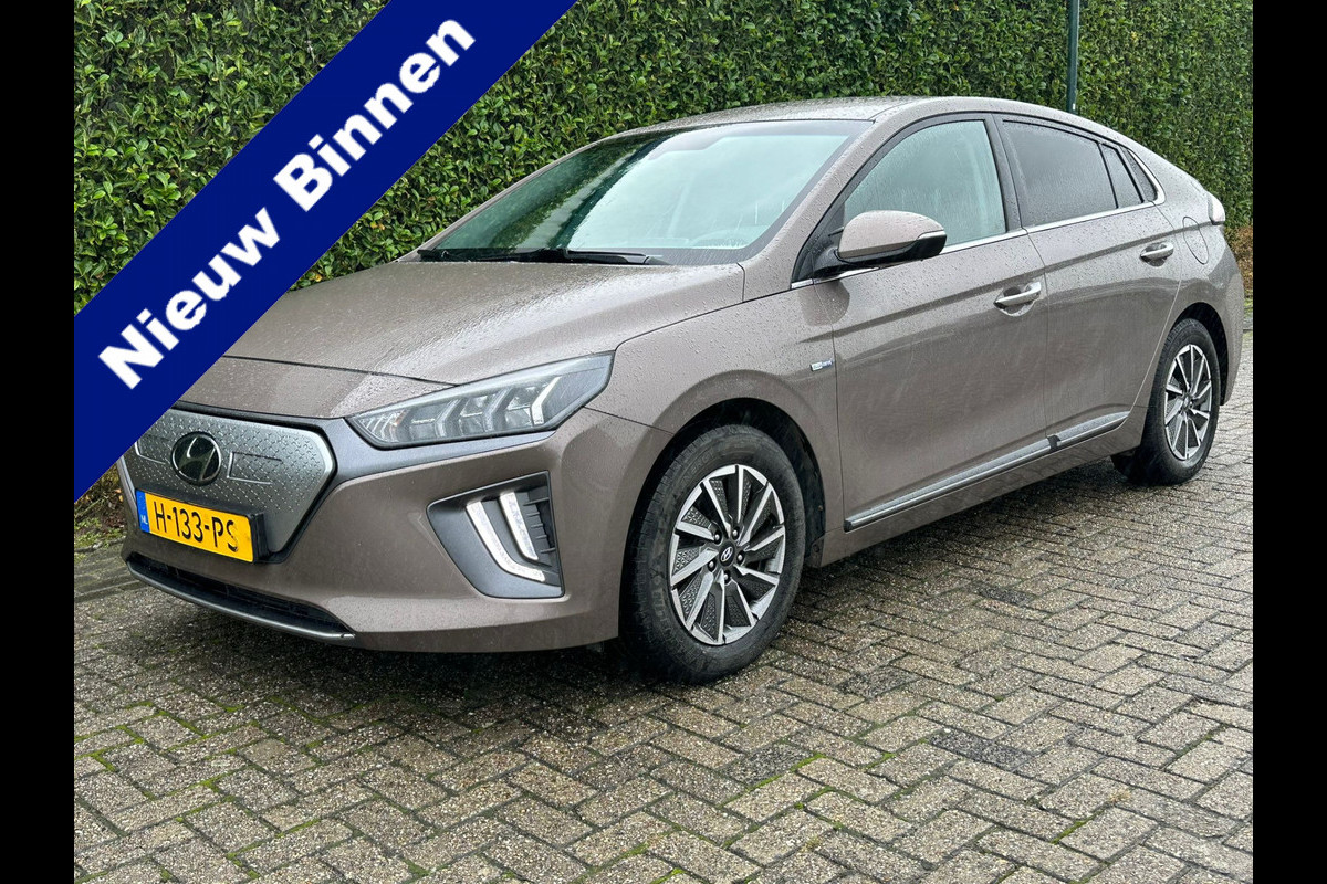 Hyundai IONIQ Comfort EV 38 kWh | 311km WLTP | Climate | Adaptive CC | Full LED | Navi | occasion Hyundai IONIQ Comfort EV 38 kWh | 311km WLTP | Climate | Adaptive CC | Full LED | Navi | occasion