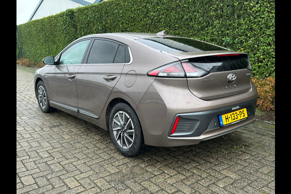 Hyundai IONIQ Comfort EV 38 kWh | 311km WLTP | Climate | Adaptive CC | Full LED | Navi | occasion Hyundai IONIQ Comfort EV 38 kWh | 311km WLTP | Climate | Adaptive CC | Full LED | Navi | occasion