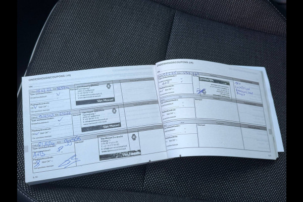 Renault Captur BWJ 2021 | 1.0 TCe 100PK Intens | PANO SCHUIFDAK | 360 CAMERA | CLIMA | NAVI | CARPLAY | LEDER/STOF | Renault Captur BWJ 2021 | 1.0 TCe 100PK Intens | PANO SCHUIFDAK | 360 CAMERA | CLIMA | NAVI | CARPLAY | LEDER/STOF |