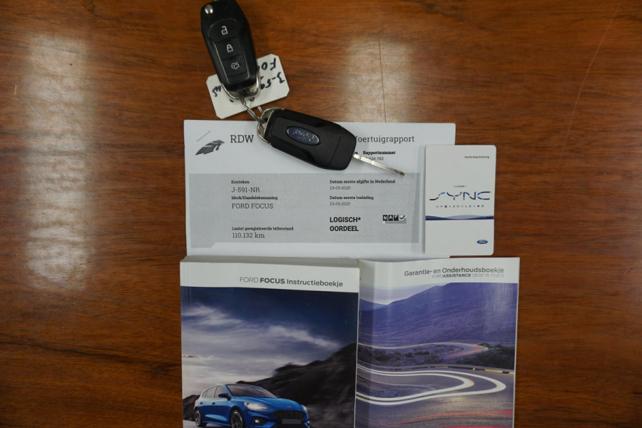 Ford FOCUS Wagon 1.0 EcoBoost 125PK Hybrid Ed.Business/Trekhaak/ Camera/1e Eigenaar.