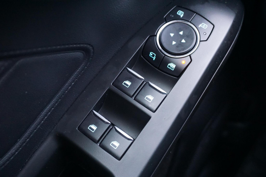 Ford FOCUS Wagon 1.0 EcoBoost 125PK Hybrid Ed.Business/Trekhaak/ Camera/1e Eigenaar.