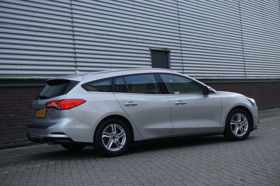 Ford FOCUS Wagon 1.0 EcoBoost 125PK Hybrid Ed.Business/Trekhaak/ Camera/1e Eigenaar.