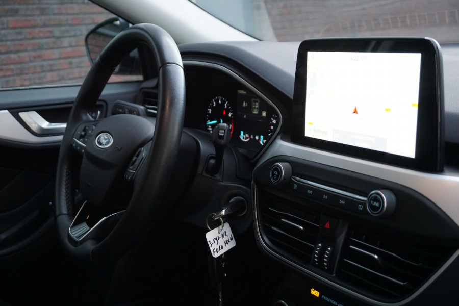 Ford FOCUS Wagon 1.0 EcoBoost 125PK Hybrid Ed.Business/Trekhaak/ Camera/1e Eigenaar.