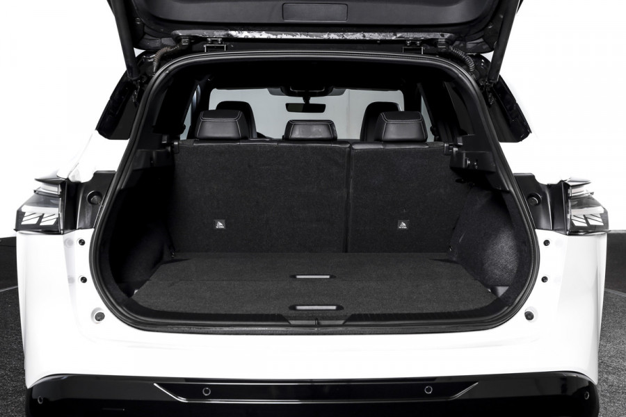 Nissan QASHQAI 1.3 MHEV 158 PK Xtronic Tekna Plus - Automaat (Nw. Model) | Cold Pack | Pano | Leder/Alcant. | Dig. Cockpit | Adapt. Cruise | Stoel-+Stuurverw. | 360 Camera | Bose | NAV + App. Connect | Auto. Airco | LM 19" | Elek. Klep | 1544 Nissan QASHQAI 1.3 MHEV 158 PK Xtronic Tekna Plus - Automaat (Nw. Model) | Cold Pack | Pano | Leder/Alcant. | Dig. Cockpit | Adapt. Cruise | Stoel-+Stuurverw. | 360 Camera | Bose | NAV + App. Connect | Auto. Airco | LM 19" | Elek. Klep | 1544