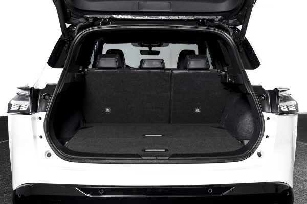 Nissan QASHQAI 1.3 MHEV 158 PK Xtronic Tekna Plus - Automaat (Nw. Model) | Cold Pack | Pano | Leder/Alcant. | Dig. Cockpit | Adapt. Cruise | Stoel-+Stuurverw. | 360 Camera | Bose | NAV + App. Connect | Auto. Airco | LM 19" | Elek. Klep | 1544 Nissan QASHQAI 1.3 MHEV 158 PK Xtronic Tekna Plus - Automaat (Nw. Model) | Cold Pack | Pano | Leder/Alcant. | Dig. Cockpit | Adapt. Cruise | Stoel-+Stuurverw. | 360 Camera | Bose | NAV + App. Connect | Auto. Airco | LM 19" | Elek. Klep | 1544