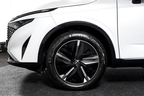 Nissan QASHQAI 1.3 MHEV 158 PK Xtronic Tekna Plus - Automaat (Nw. Model) | Cold Pack | Pano | Leder/Alcant. | Dig. Cockpit | Adapt. Cruise | Stoel-+Stuurverw. | 360 Camera | Bose | NAV + App. Connect | Auto. Airco | LM 19" | Elek. Klep | 1544 Nissan QASHQAI 1.3 MHEV 158 PK Xtronic Tekna Plus - Automaat (Nw. Model) | Cold Pack | Pano | Leder/Alcant. | Dig. Cockpit | Adapt. Cruise | Stoel-+Stuurverw. | 360 Camera | Bose | NAV + App. Connect | Auto. Airco | LM 19" | Elek. Klep | 1544