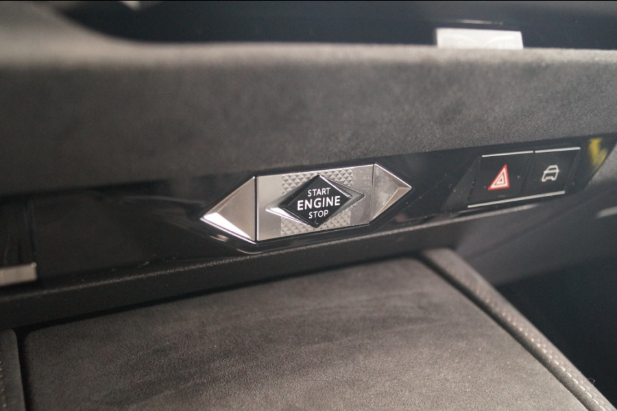 DS DS 4 1.2 PureTech 130pk Automaat Performance Line+ -LEER- DS DS 4 1.2 PureTech 130pk Automaat Performance Line+ -LEER-