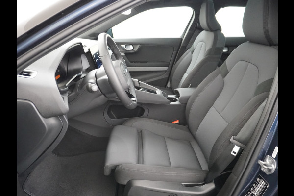 Polestar 2 AUT. 408PK Long Range Dual Motor 78kWh Panorama-Dak Harman&Kardon® Electr.Stoelen Verwarmd+Achterbank+Stuur Adaptive-Cruise Carp Verkeersbord detectie Regen-Lichtsensor Virtual-Cockpit Home-Link Bots waarschuwing Autonoom-Rem Lane Assist Keyless Connected Origineel Nederlandse Auto Nieuwprijs €59.000,- Polestar 2 AUT. 408PK Long Range Dual Motor 78kWh Panorama-Dak Harman&Kardon® Electr.Stoelen Verwarmd+Achterbank+Stuur Adaptive-Cruise Carp Verkeersbord detectie Regen-Lichtsensor Virtual-Cockpit Home-Link Bots waarschuwing Autonoom-Rem Lane Assist Keyless Connected Origineel Nederlandse Auto Nieuwprijs €59.000,-