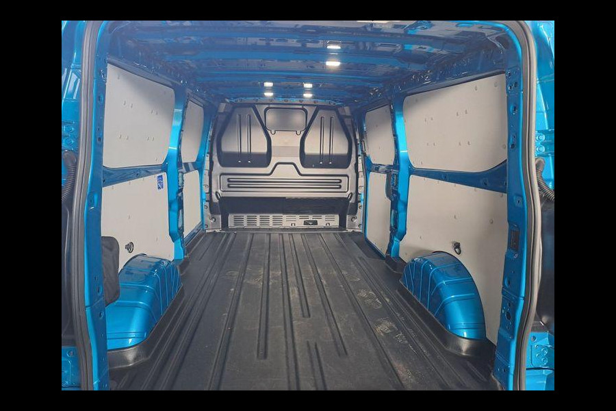 Ford E-Transit Cust. 340 L2H1 Trend 65 kWh 218pk | Driver Assistance Pack | Keyless Entry | Ford E-Transit Cust. 340 L2H1 Trend 65 kWh 218pk | Driver Assistance Pack | Keyless Entry |