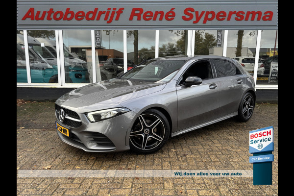 Mercedes-Benz A-Klasse 180 Business Solution AMG | Sfeerverlichting | Automaat | Stoelverwarming | Dodehoek Detector Mercedes-Benz A-Klasse 180 Business Solution AMG | Sfeerverlichting | Automaat | Stoelverwarming | Dodehoek Detector